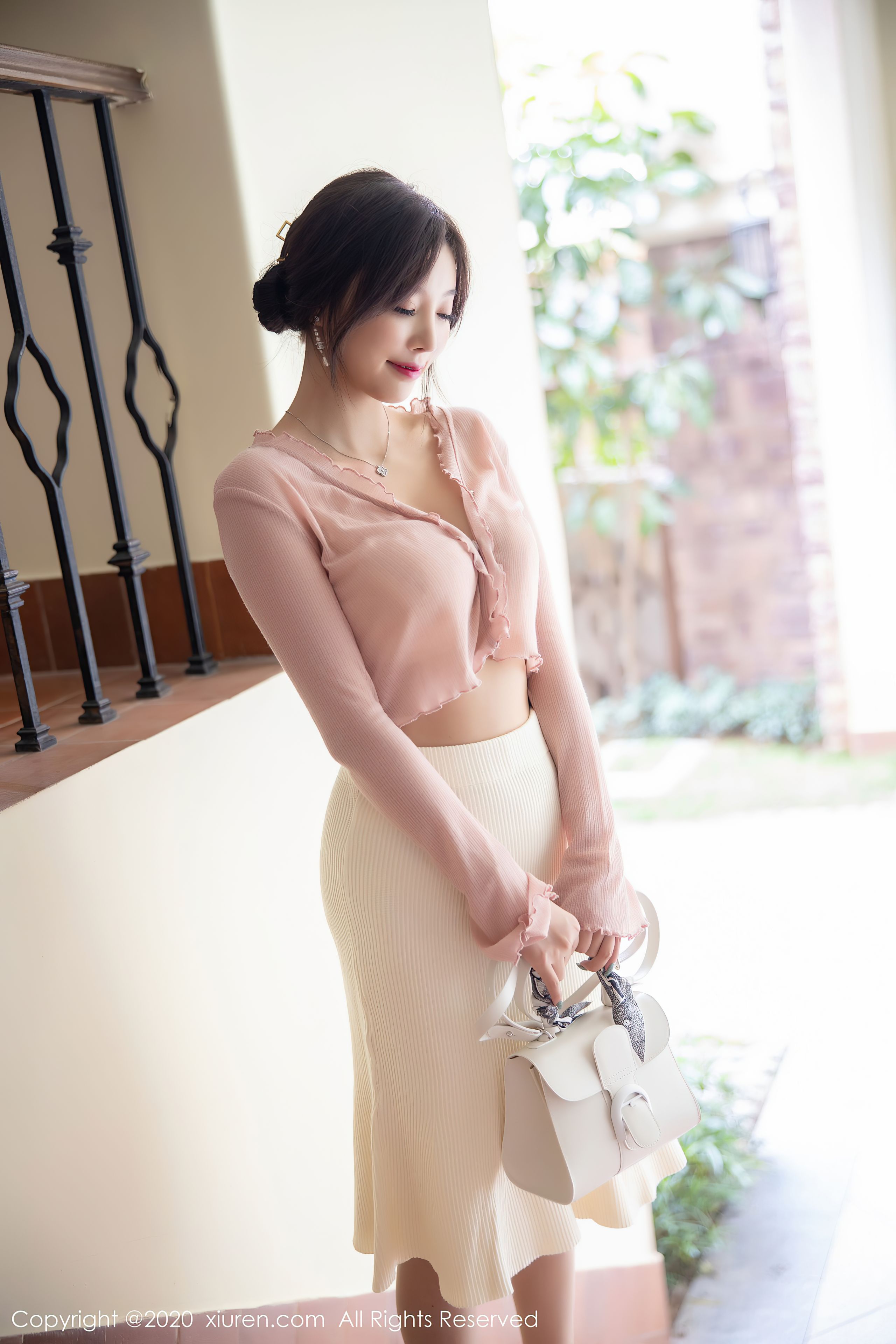 XIUREN NO.2905: Yang Chen Chen (Yang Chen Sugar)