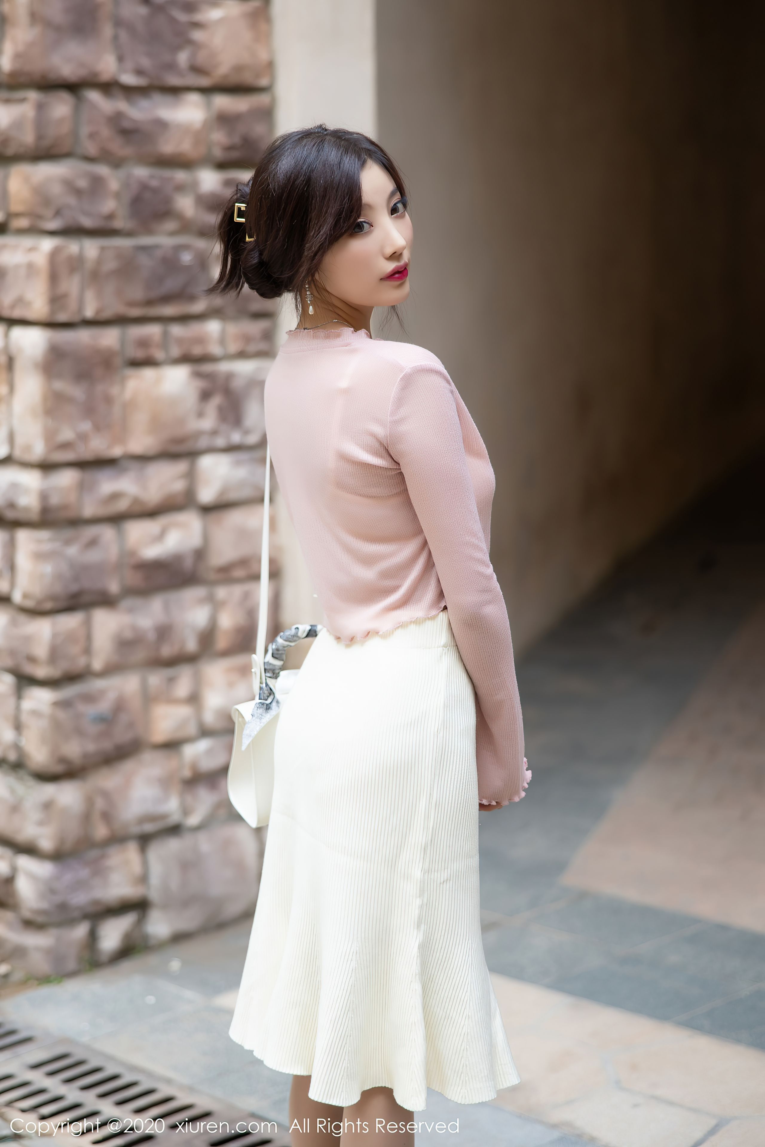 XIUREN NO.2905: Yang Chen Chen (Yang Chen Sugar)