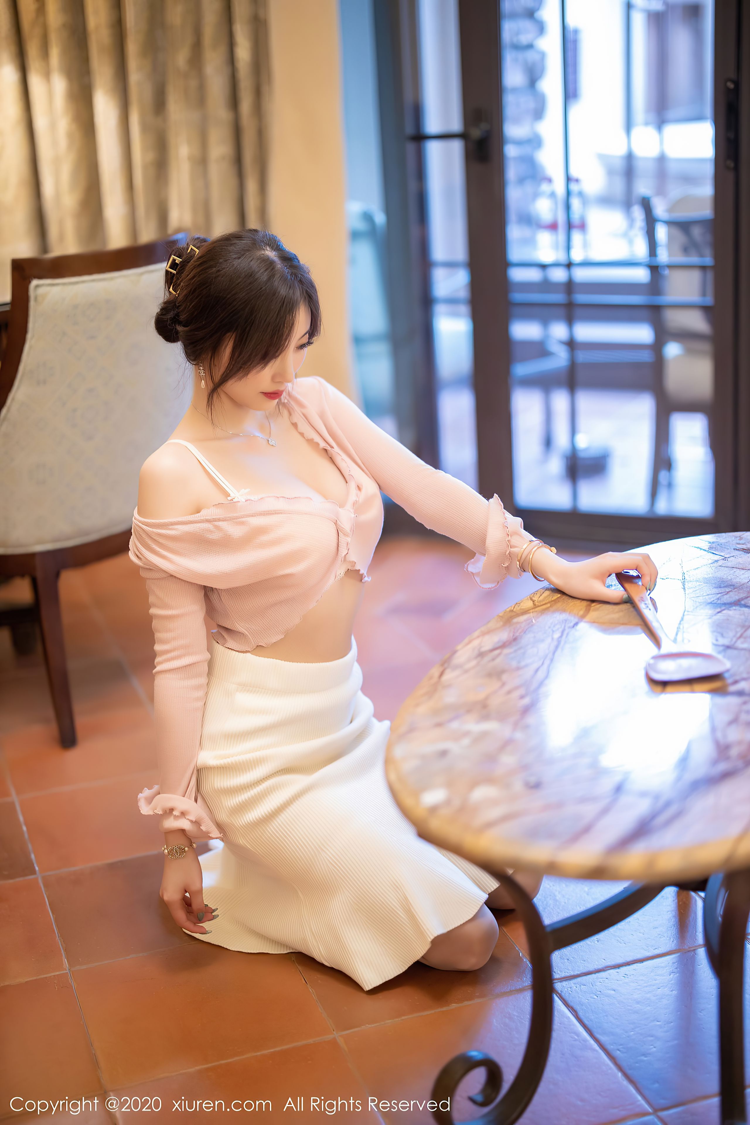 XIUREN NO.2905: Yang Chen Chen (Yang Chen Sugar)