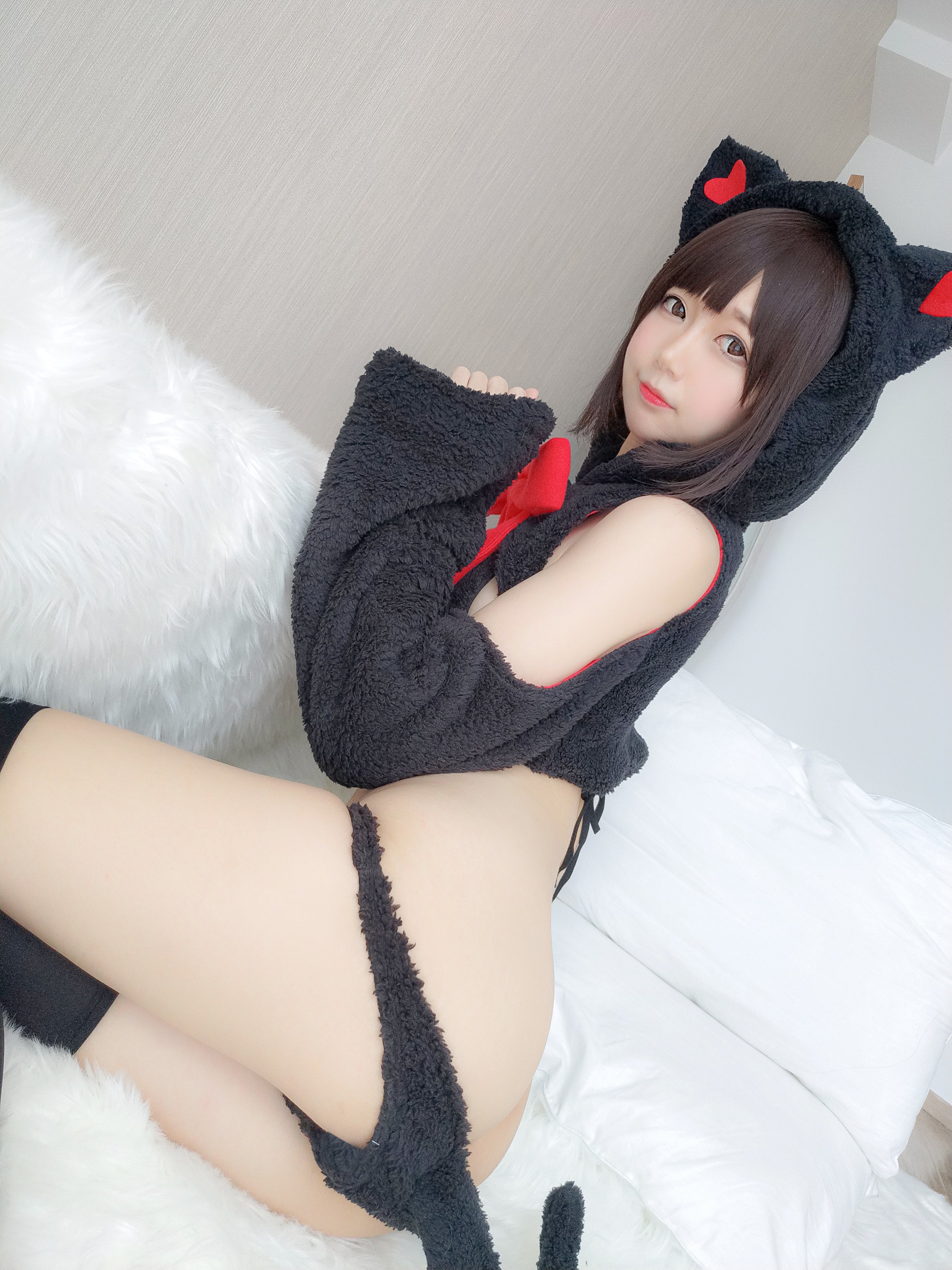 [Nagisa Monster Meow] Mèo đen