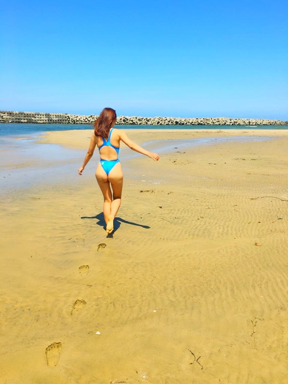 [SUKEBEI] Bộ sưu tập áo tắm cạnh tranh