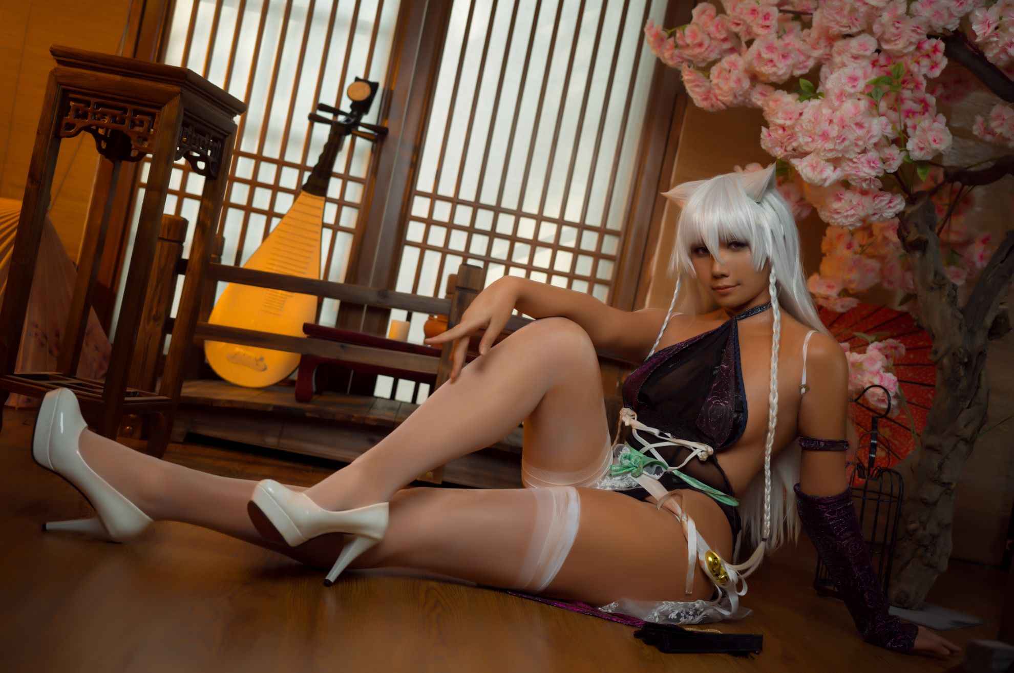 [Twist and Twist Sauce] Mona