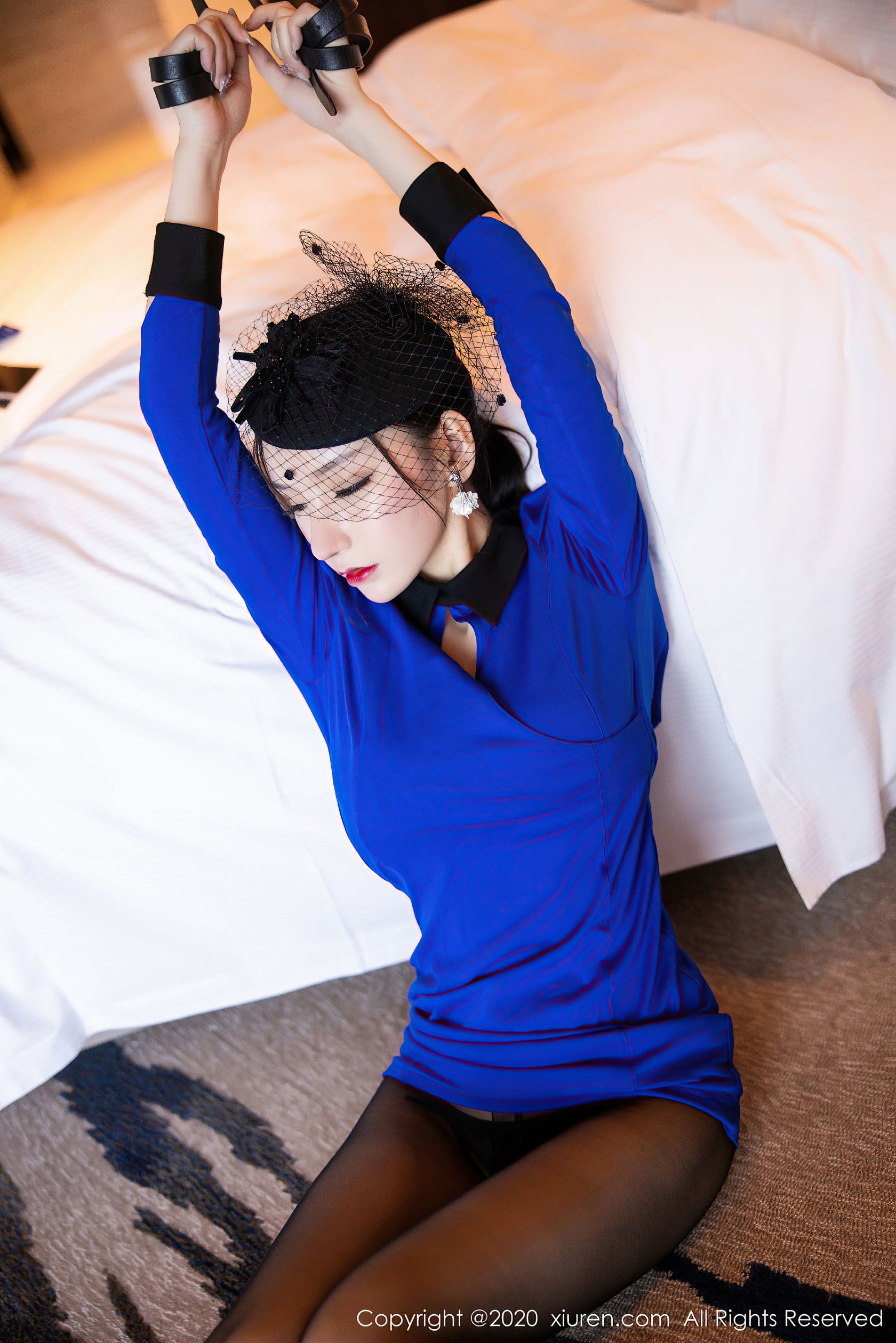 [Mạng Xiuren XIUREN] 2020.08.06 No.2415 Zhou Yuxi Sandy [88+1P1.19G]