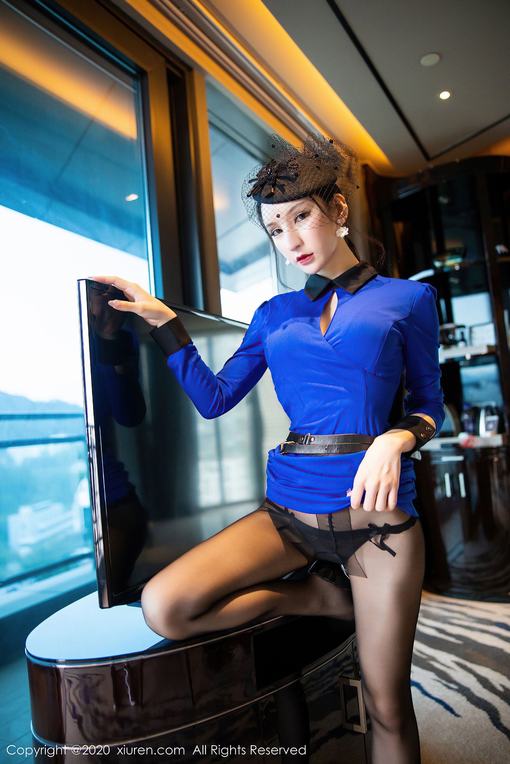 [Mạng Xiuren XIUREN] 2020.08.06 No.2415 Zhou Yuxi Sandy [88+1P1.19G]