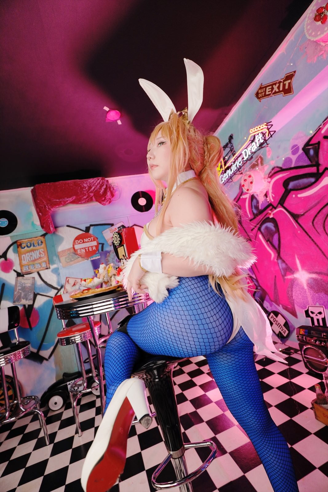 [SHOET STAR'S (SAKU)] Royal Bunny2