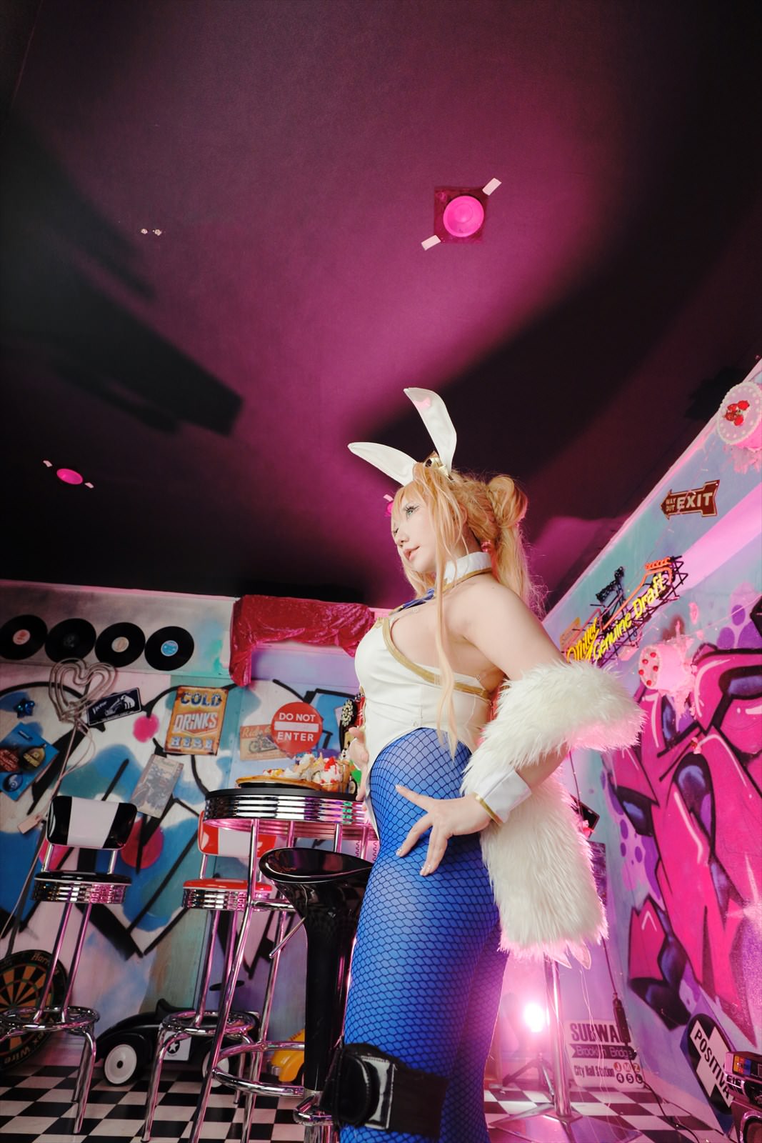 [SHOET STAR'S (SAKU)] Royal Bunny2