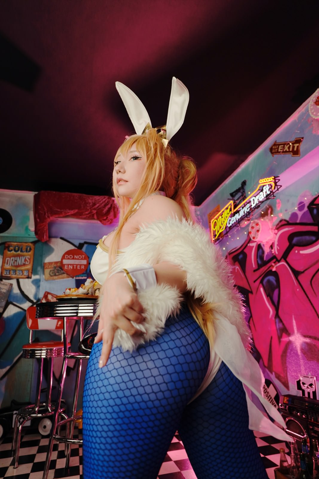 [SHOET STAR'S (SAKU)] Royal Bunny2