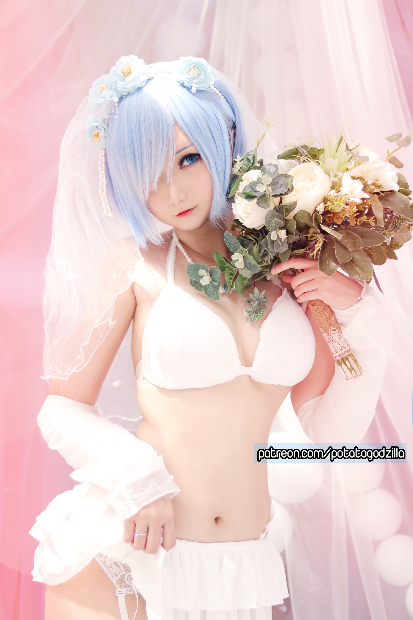 Khoai tây Godzilla - Đám cưới REM