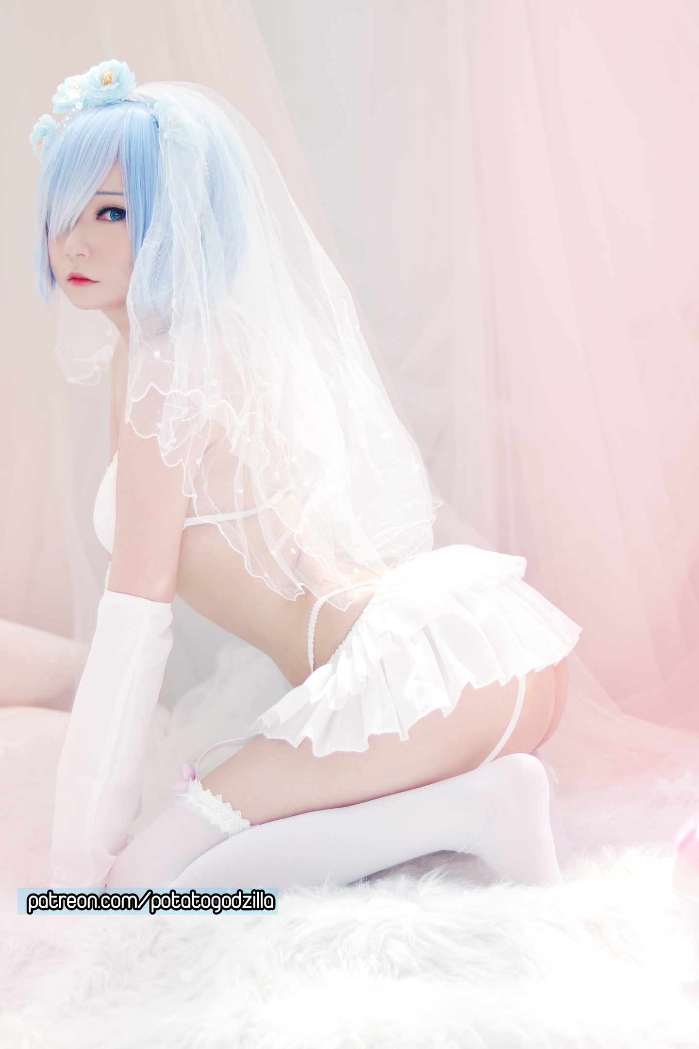 Khoai tây Godzilla - Đám cưới REM