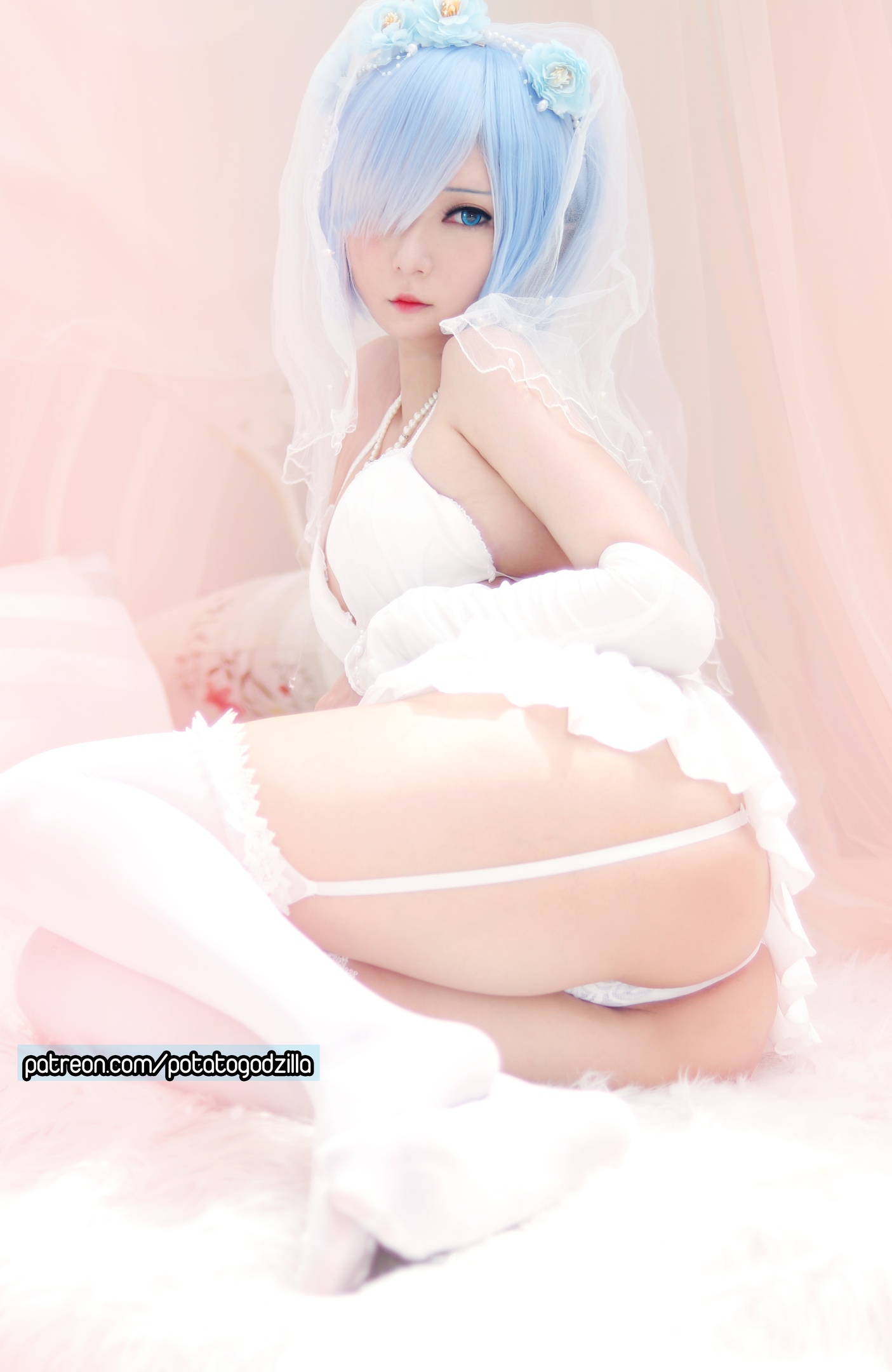 Khoai tây Godzilla - Đám cưới REM