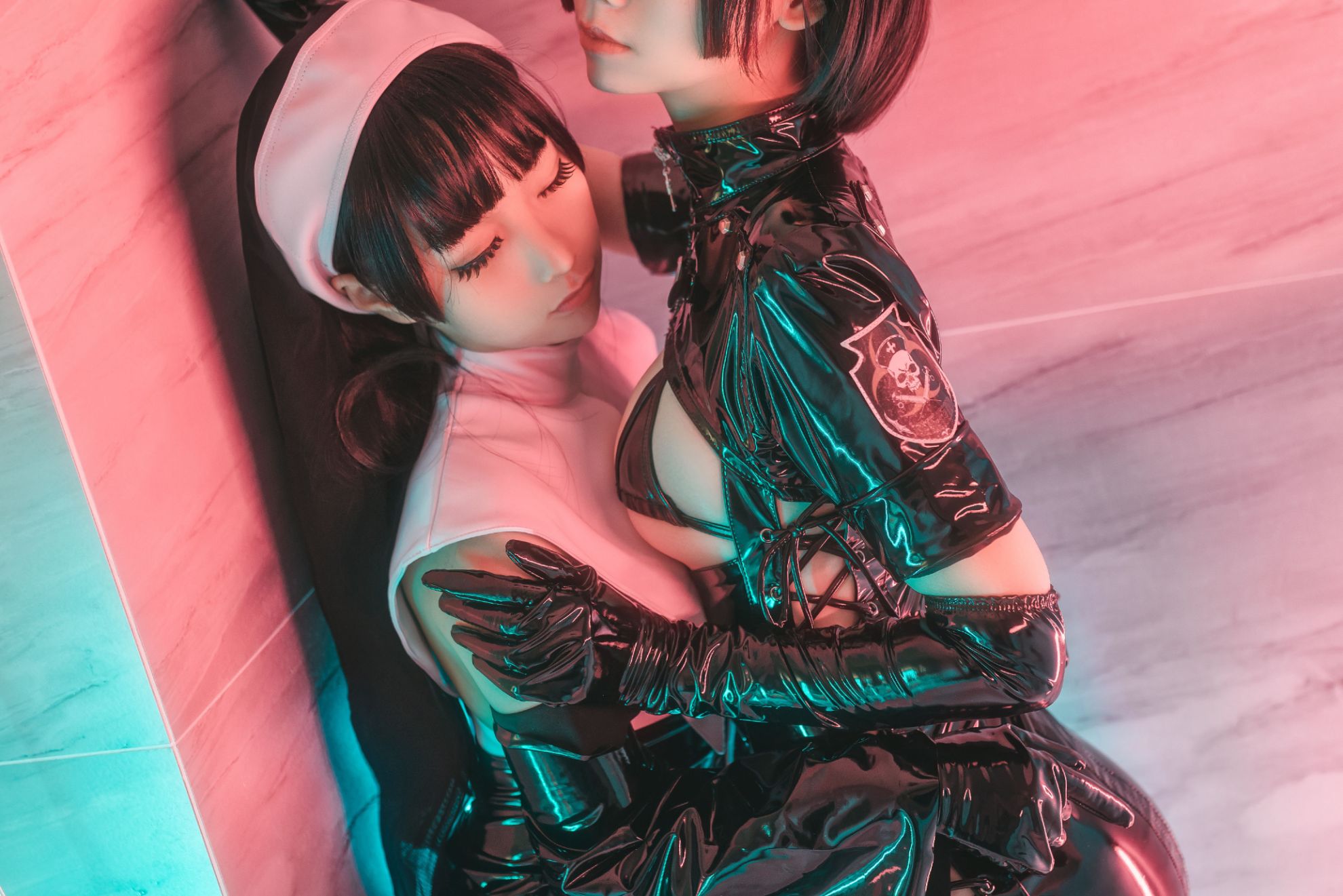 [Silly Momo, Izumi Zumi Peach] Dark Nurse × Saint Nun