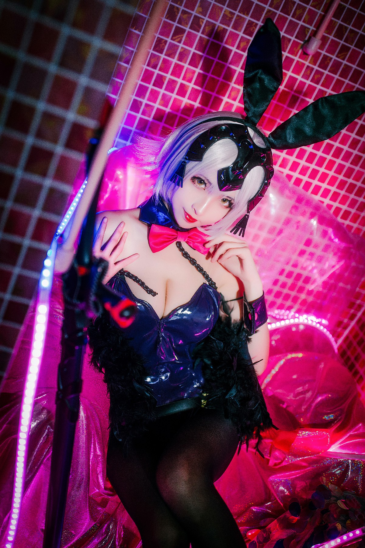 [Rioko Ryoko] Cô gái thỏ Heizaki