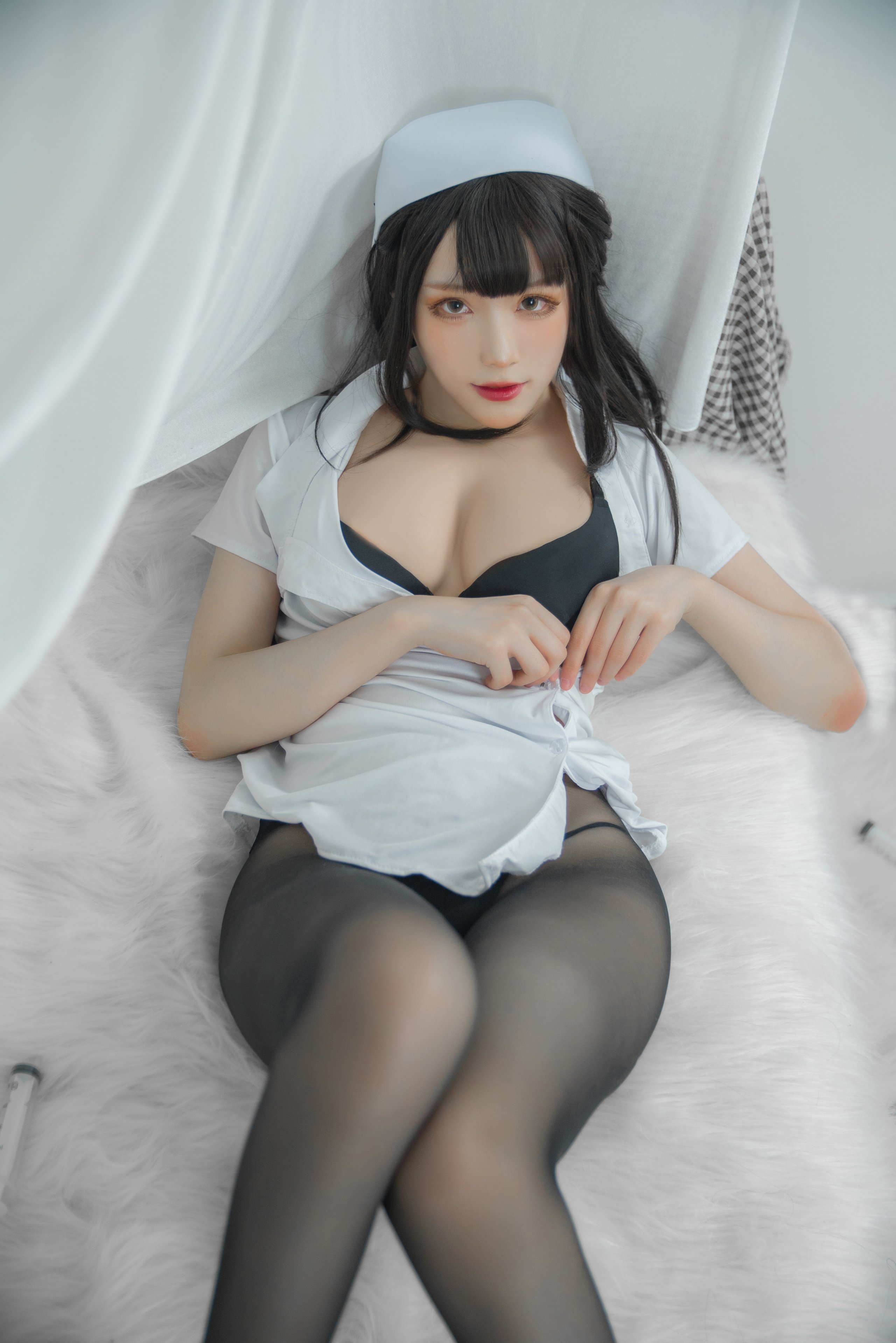 [Khối phô mai Wii] Y tá trắng