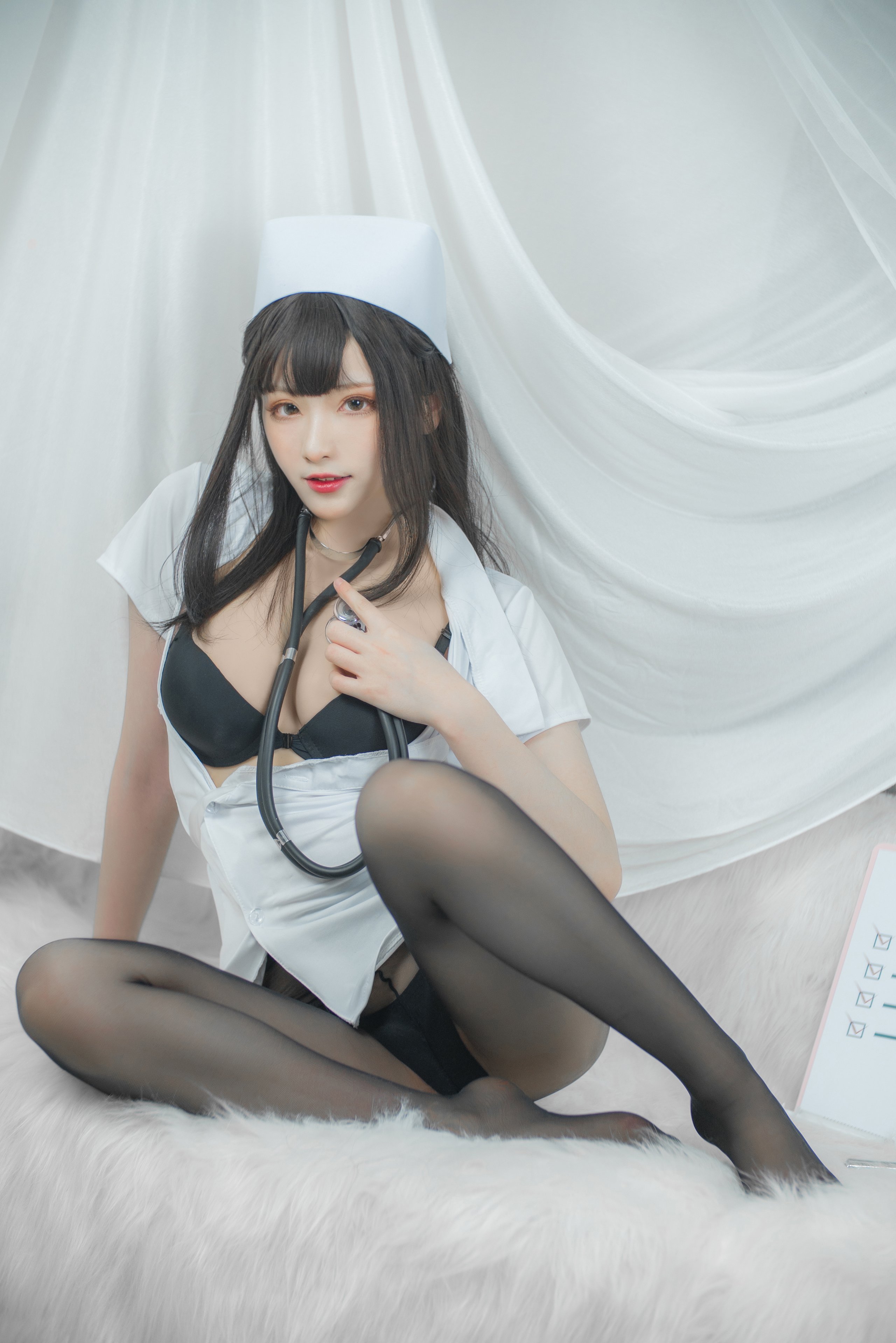 [Khối phô mai Wii] Y tá trắng