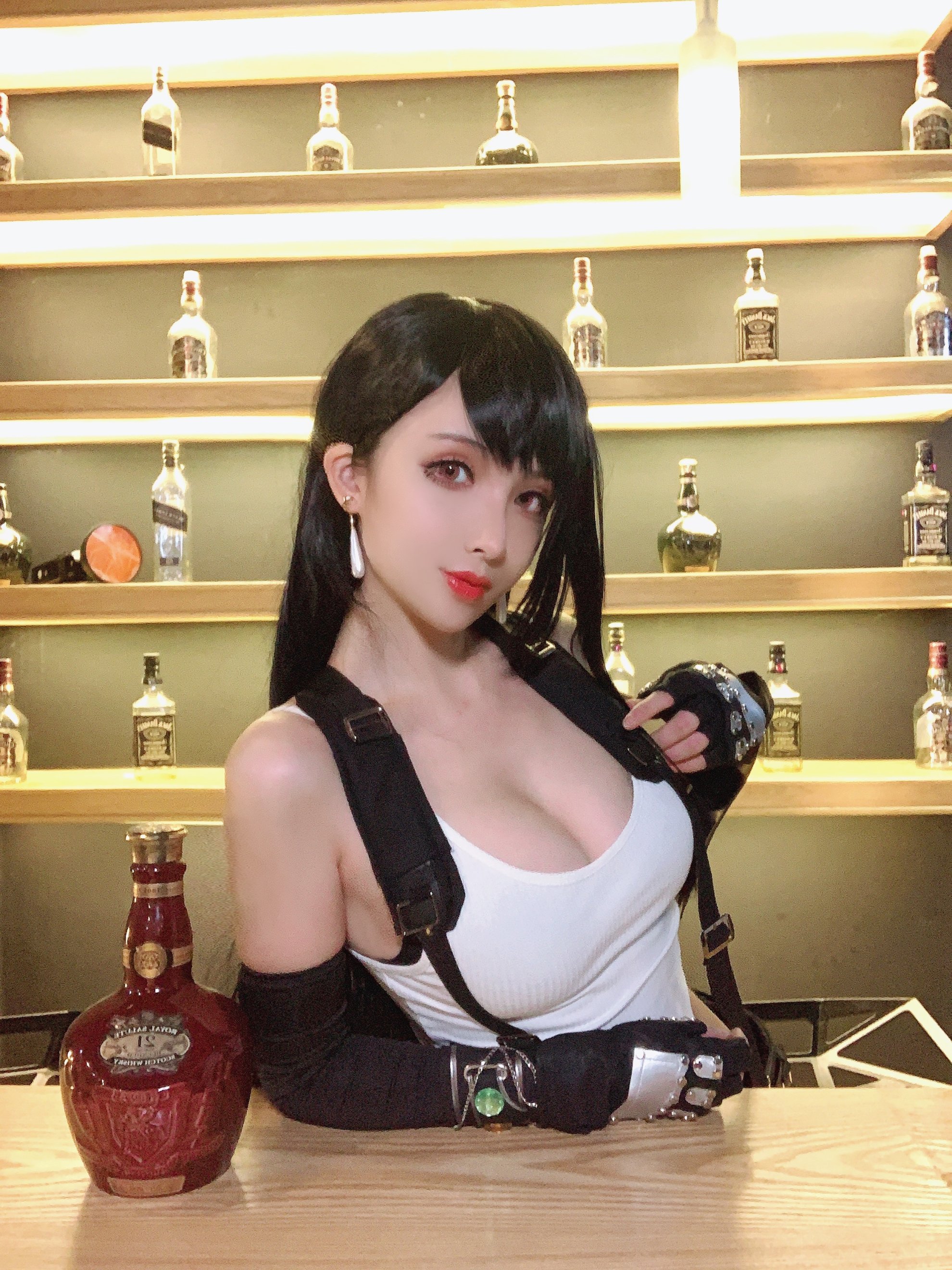 [Rioko Ryoko] Tifa selfie