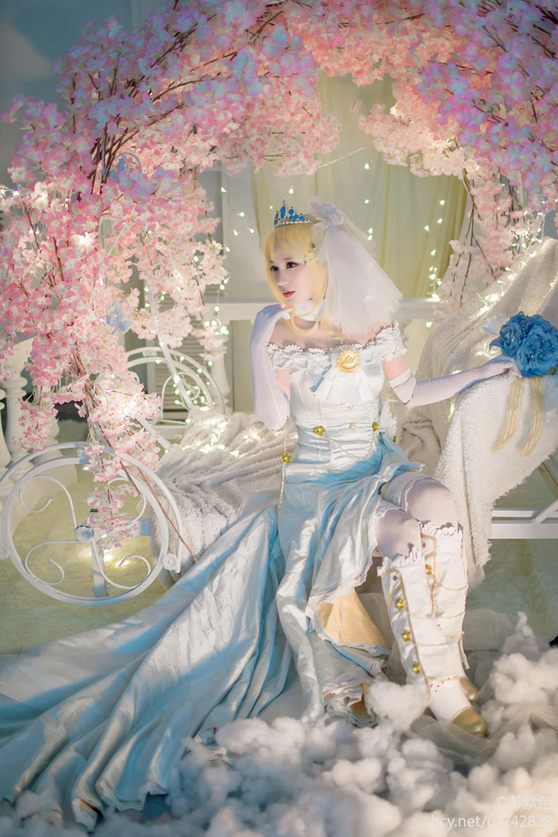 "Tình yêu trực tiếp!"