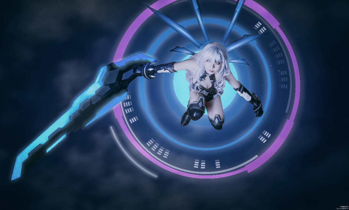 "Trò chơi siêu chiều Neptune" Nepton và Novalu c o s p l a y