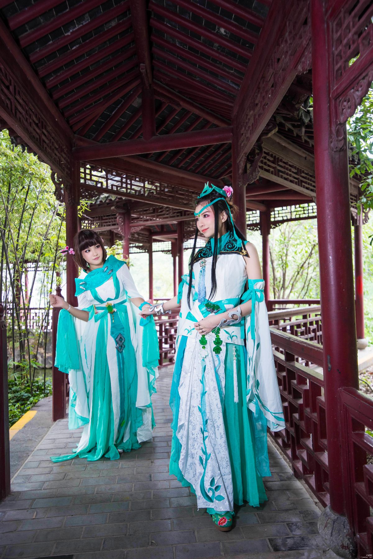 "Kiếm kiếm tình yêu phiên bản trực tuyến ba" Bài hát dài ba anh hùng c o s p l a y