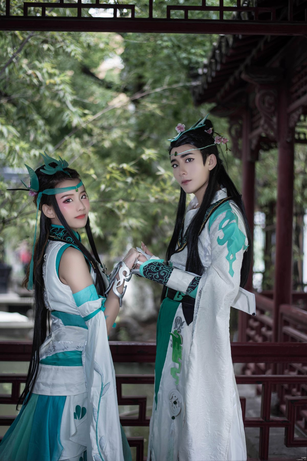 "Kiếm kiếm tình yêu phiên bản trực tuyến ba" Bài hát dài ba anh hùng c o s p l a y