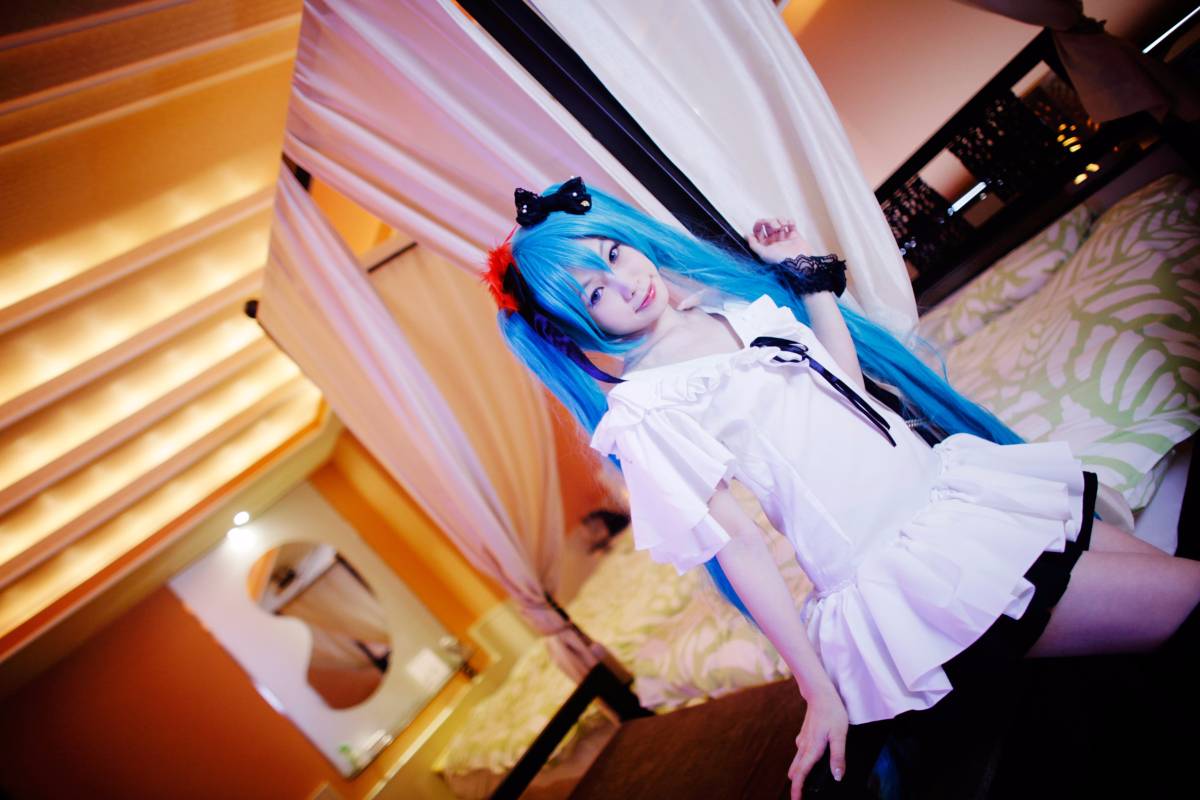 [Vương miện sữa] Underoid