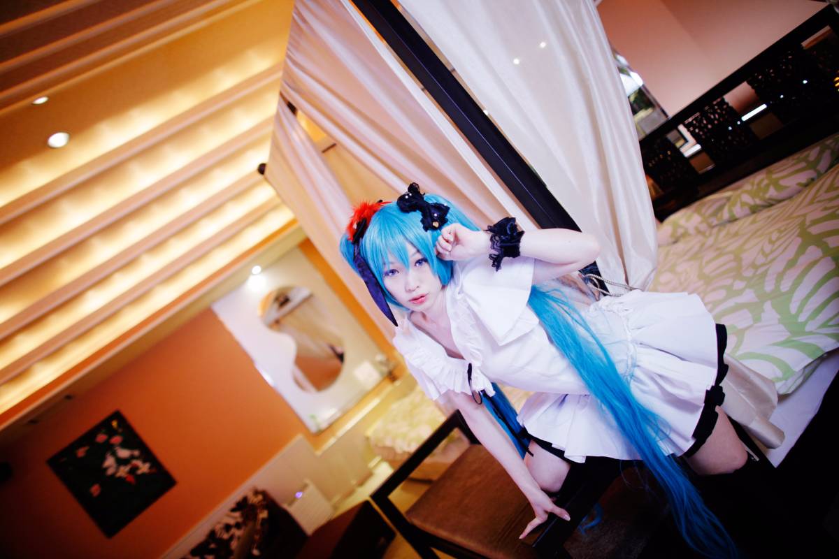 [Vương miện sữa] Underoid