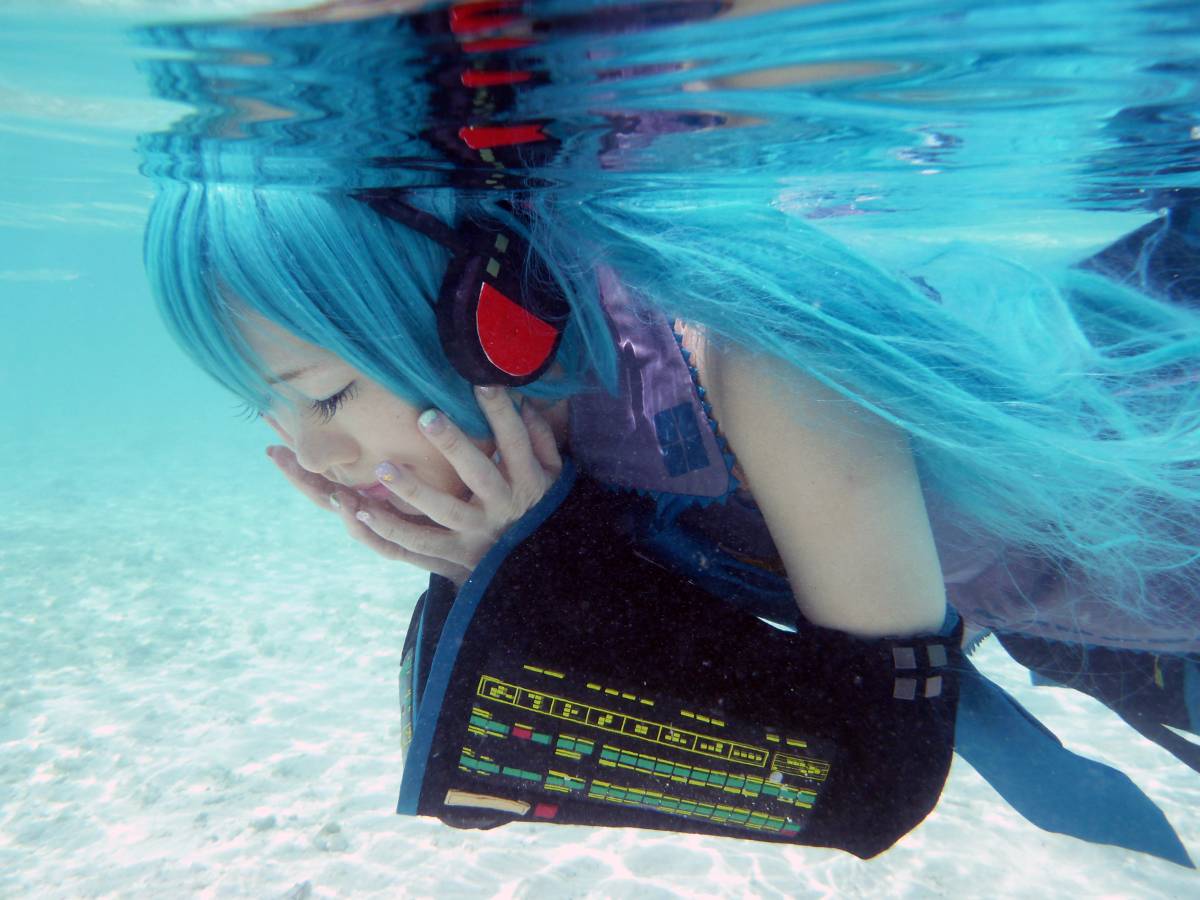 [Vương miện sữa] Underoid