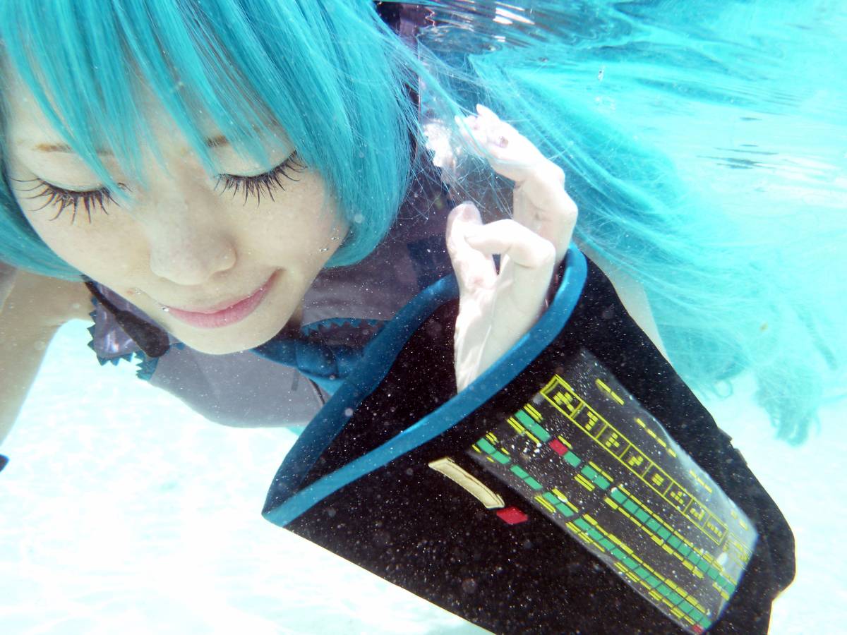 [Vương miện sữa] Underoid