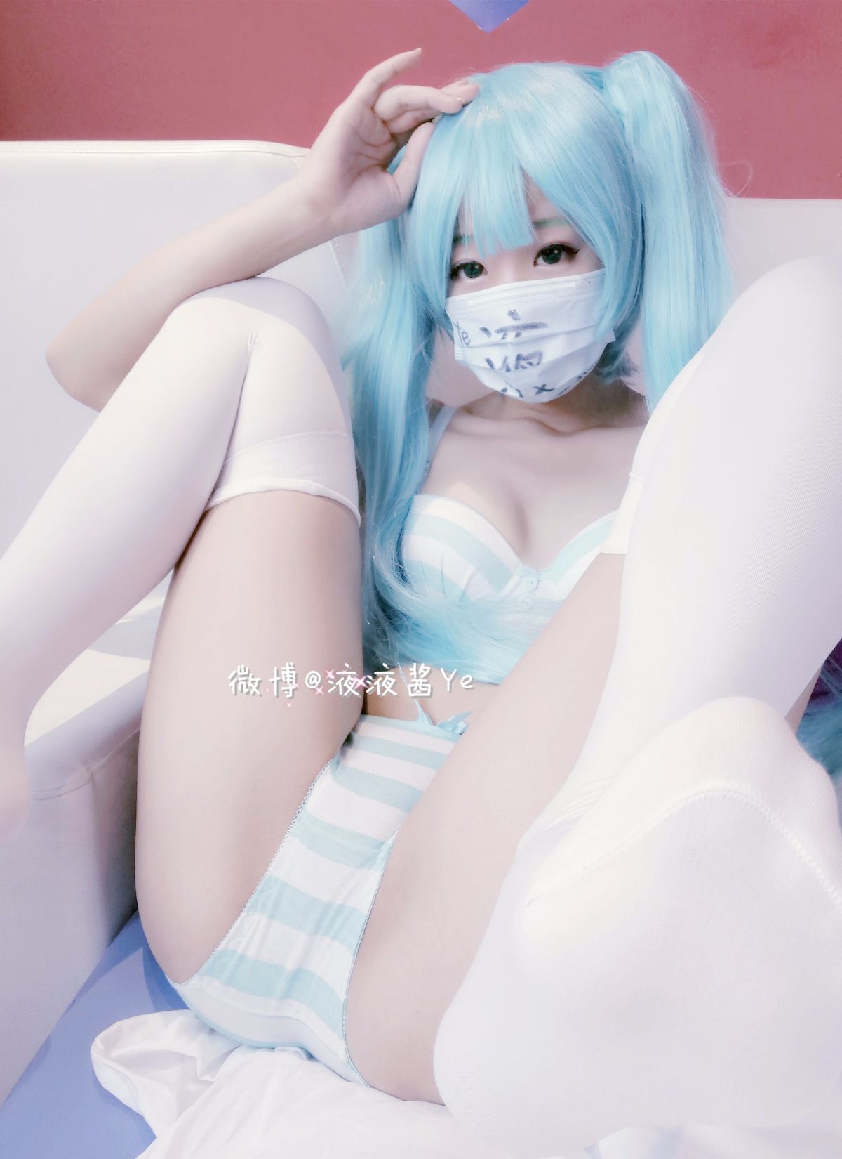 [Chất lỏng Yeye] Vocaloid - Hatsune Miku