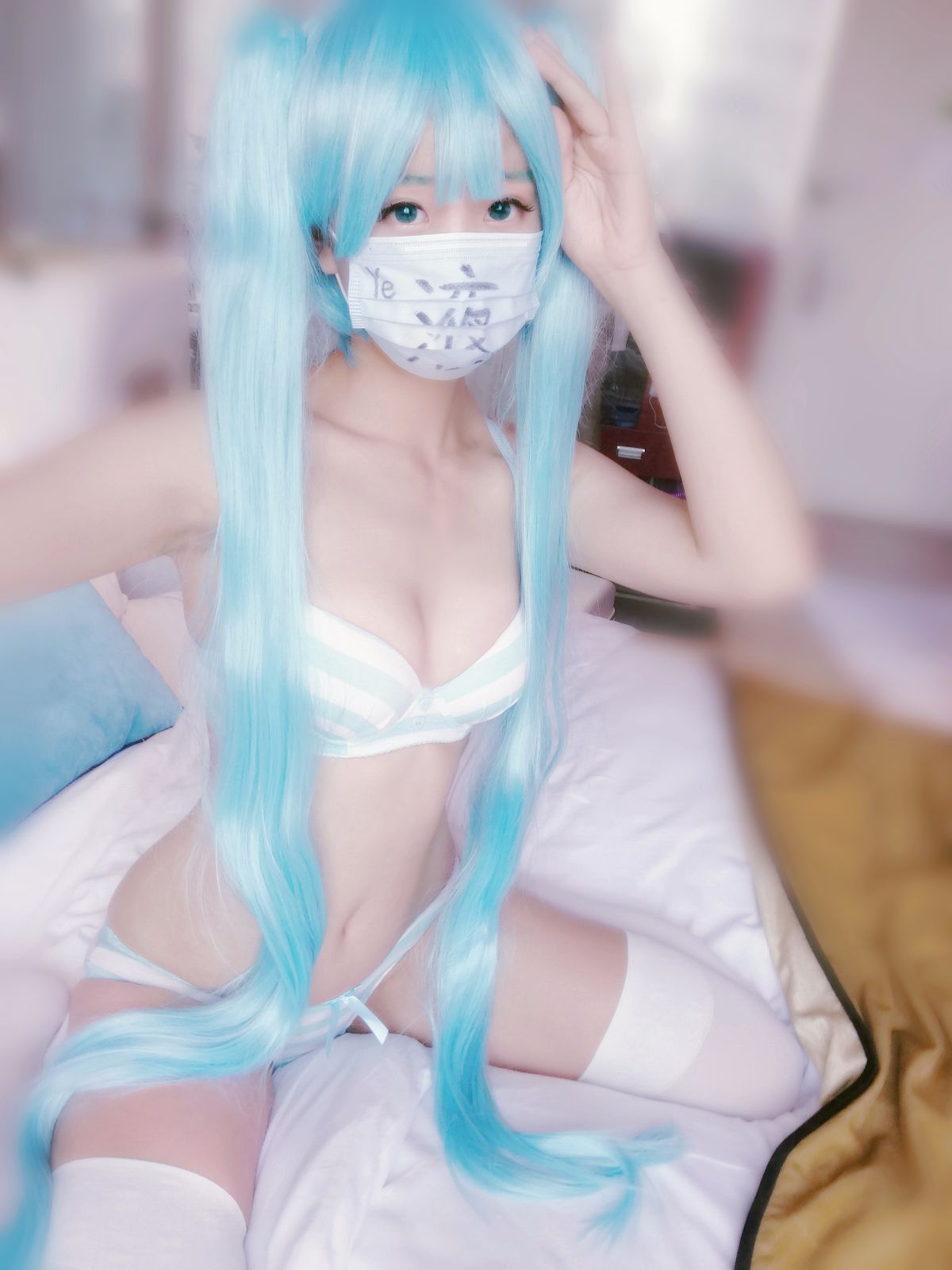 [Chất lỏng Yeye] Vocaloid - Hatsune Miku