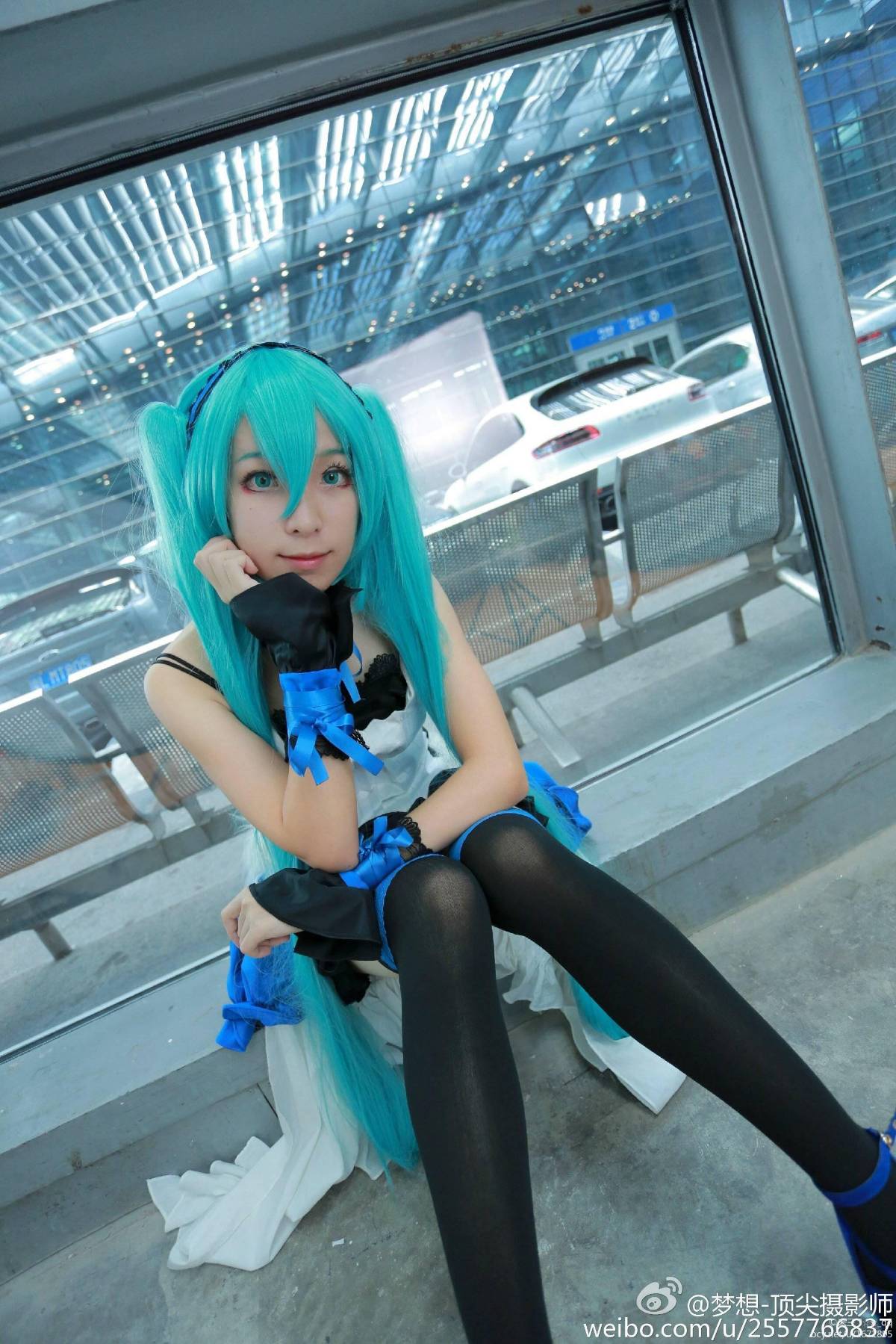 "Truyền thuyết về bảy con rồng" Hatsune Miku's Seventh God God C o s p l a y