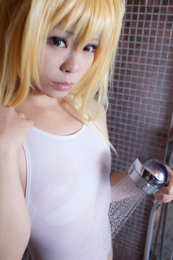 [Cô gái nhỏ trên mạng]