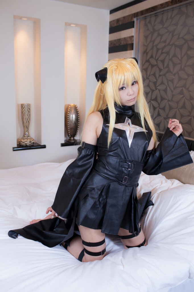 [Cô gái nhỏ trên mạng]