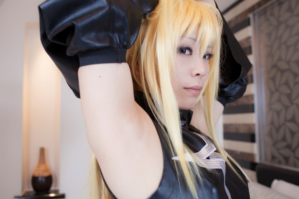 [Cô gái nhỏ trên mạng]