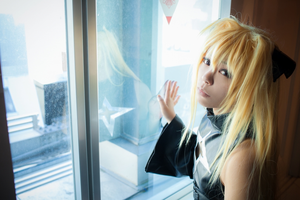 [Cô gái nhỏ trên mạng]