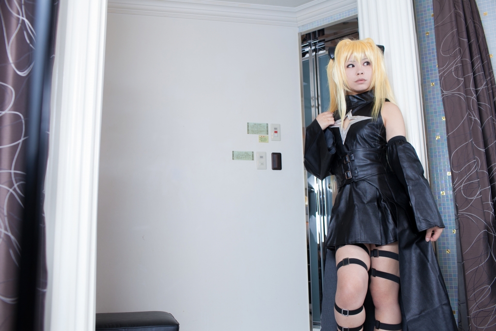 [Cô gái nhỏ trên mạng]