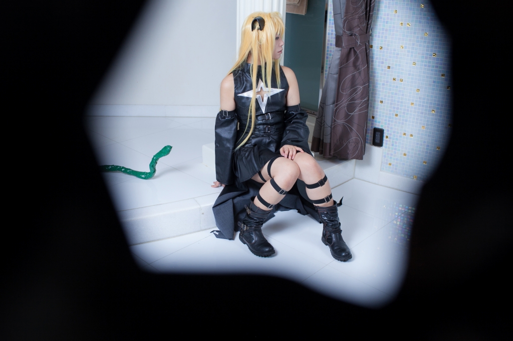 [Cô gái nhỏ trên mạng]