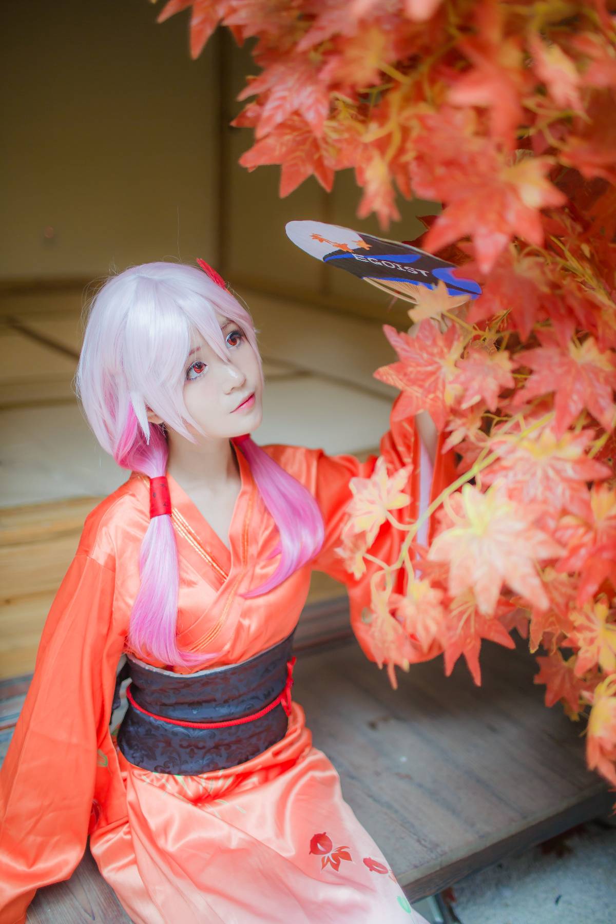 "Crown of Sin" Yuqi và Feng Yukata c o s p l a y