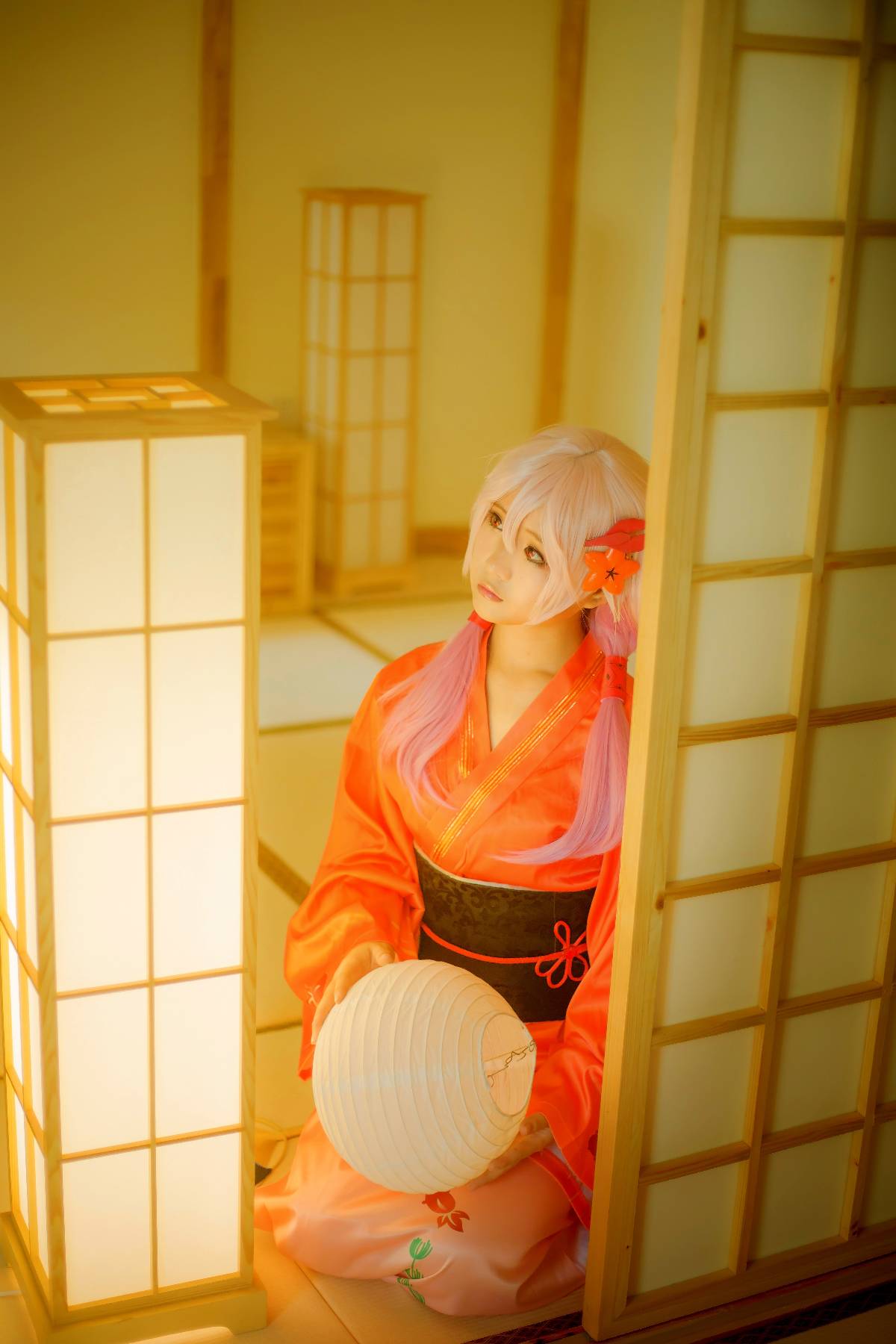 "Crown of Sin" Yuqi và Feng Yukata c o s p l a y