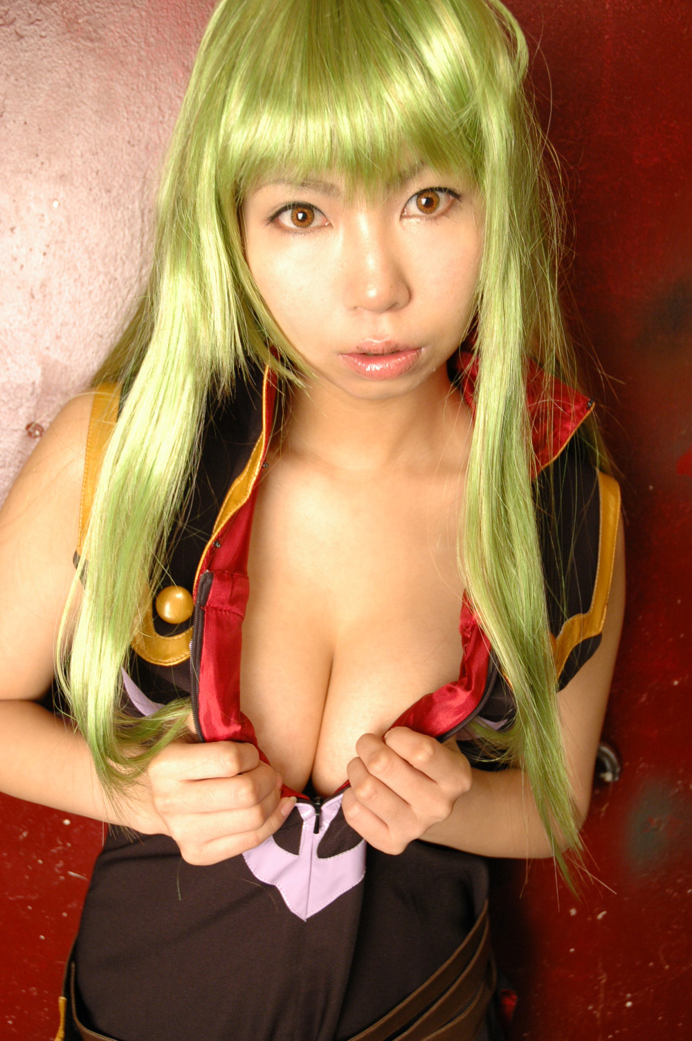 [ISM] Chơi với C.C.