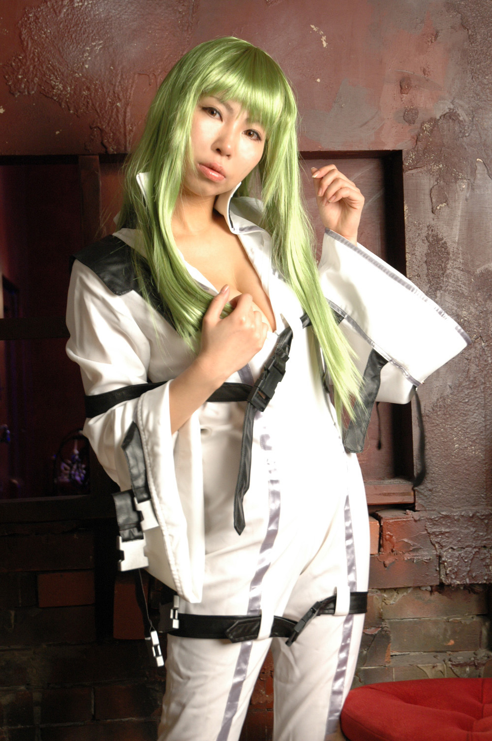 [ISM] Chơi với C.C.