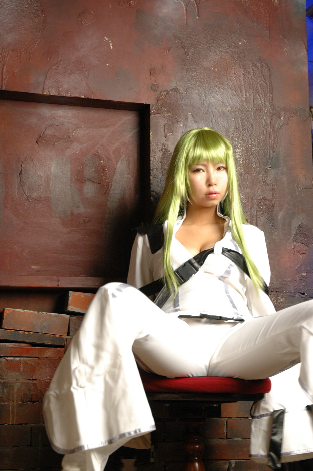 [ISM] Chơi với C.C.