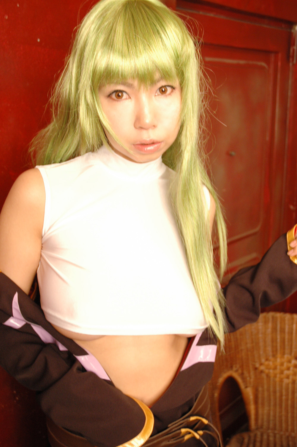 [ISM] Chơi với C.C.