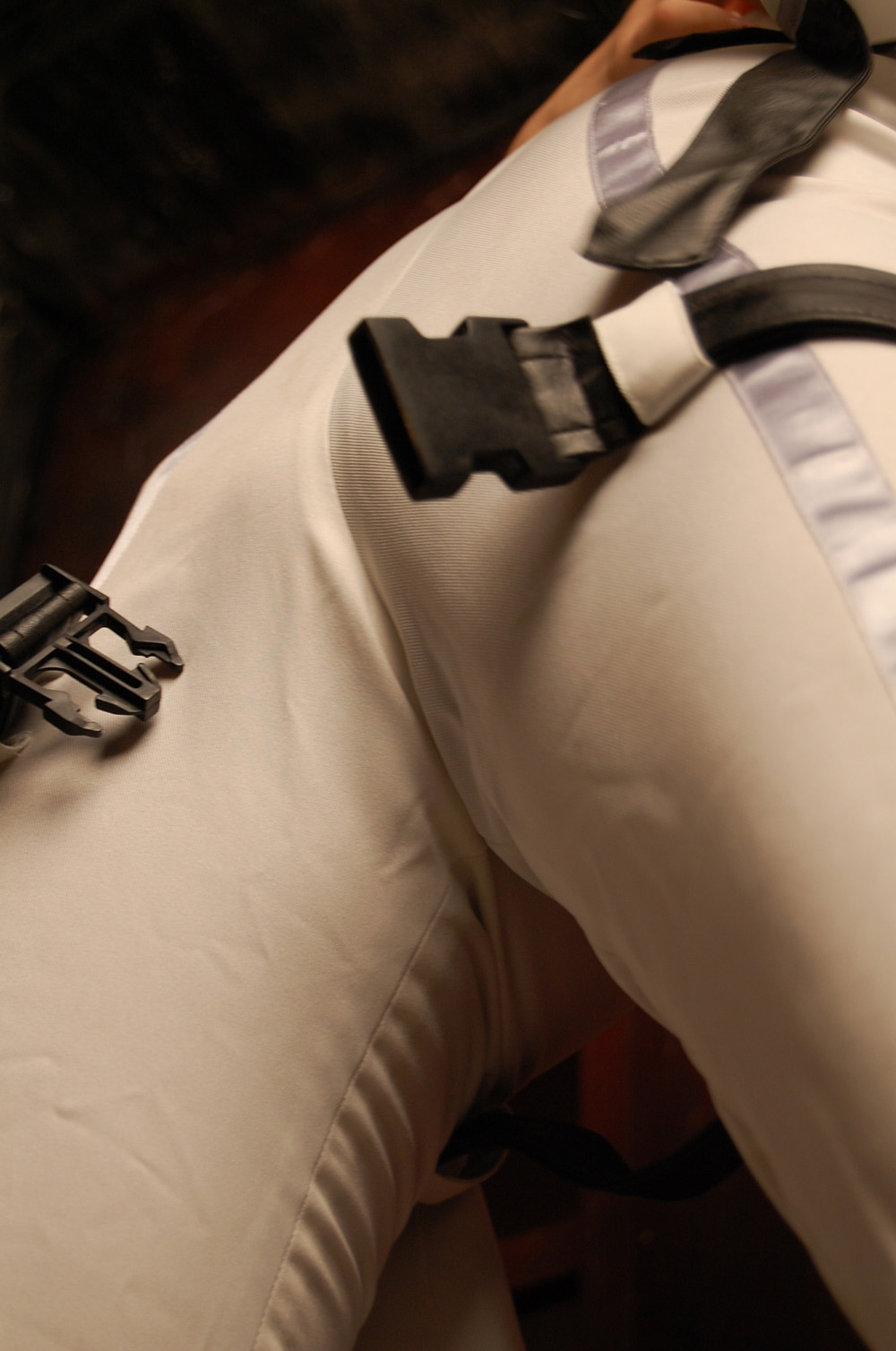 [ISM] Chơi với C.C.