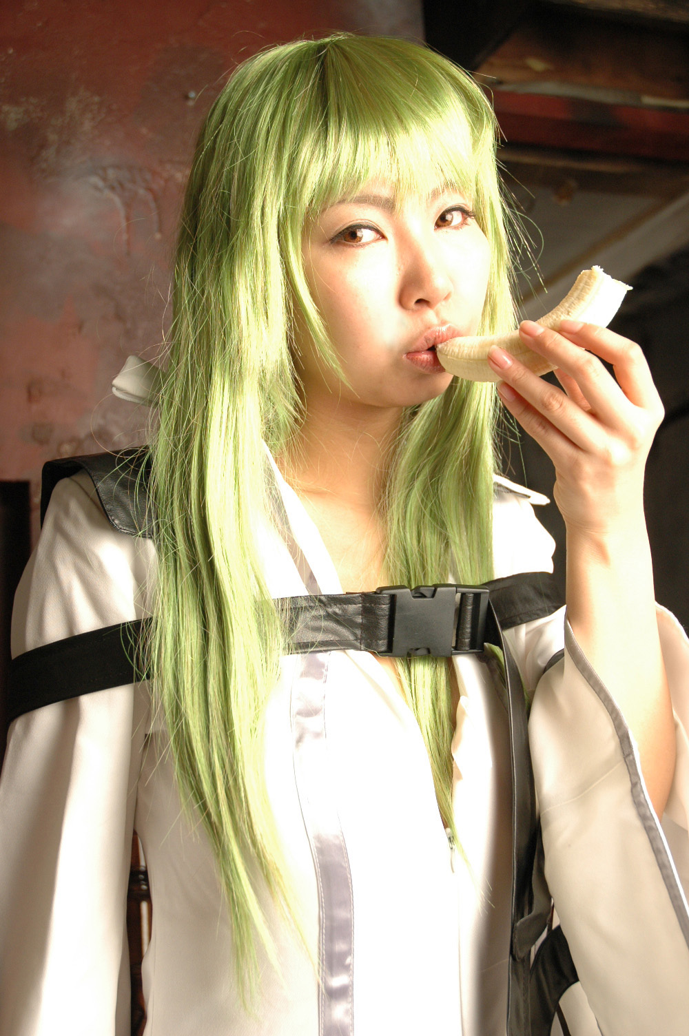 [ISM] Chơi với C.C.