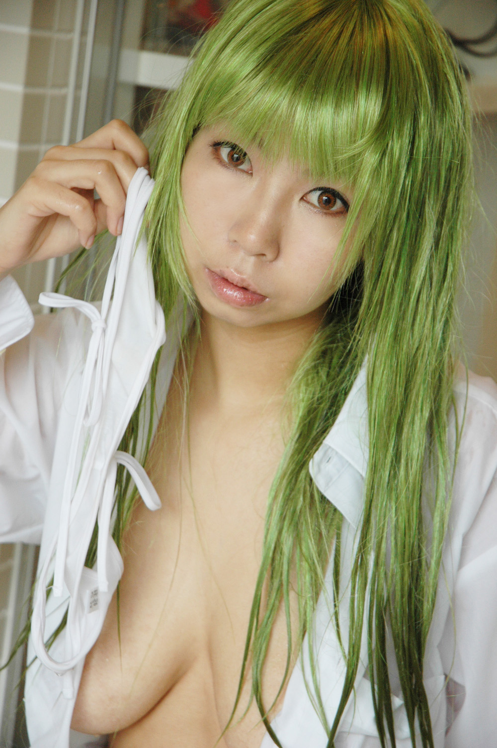 [ISM] Chơi với C.C.