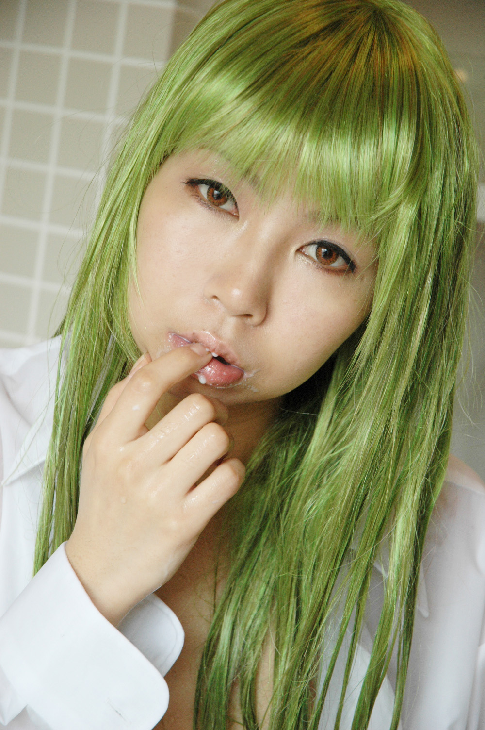 [ISM] Chơi với C.C.