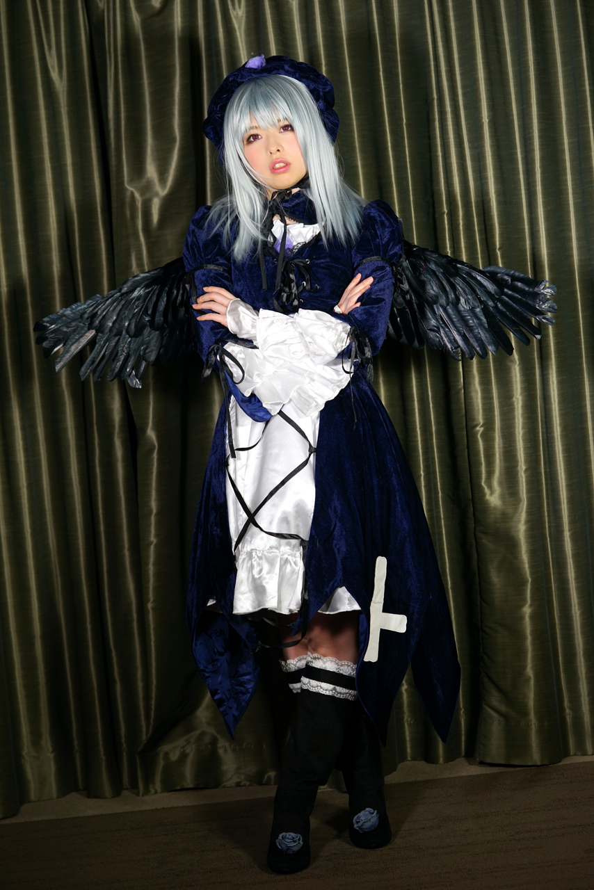 [Fancy-Zeze] Yuna, giống như một nàng tiên ở Đông Âu, nói về cách cô ấy mặc đồ gothic gothic.