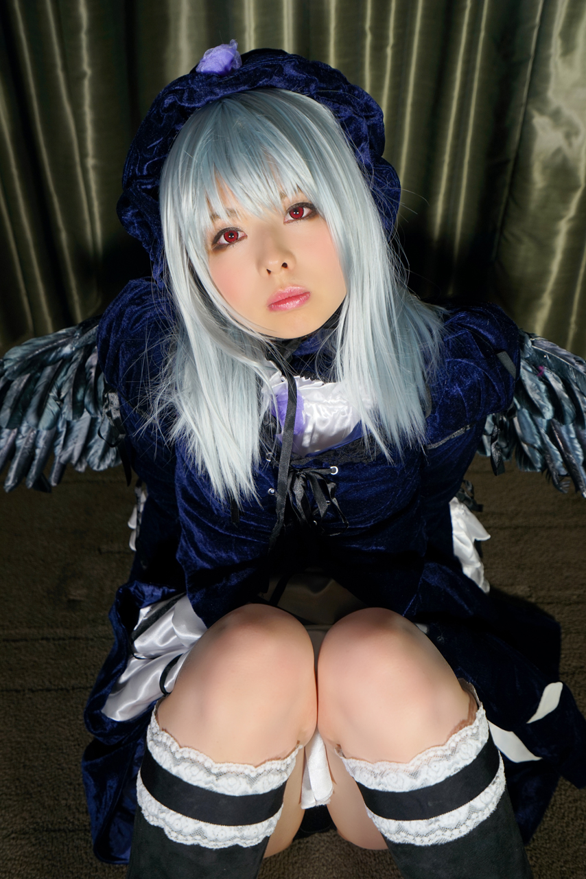 [Fancy-Zeze] Yuna, giống như một nàng tiên ở Đông Âu, nói về cách cô ấy mặc đồ gothic gothic.