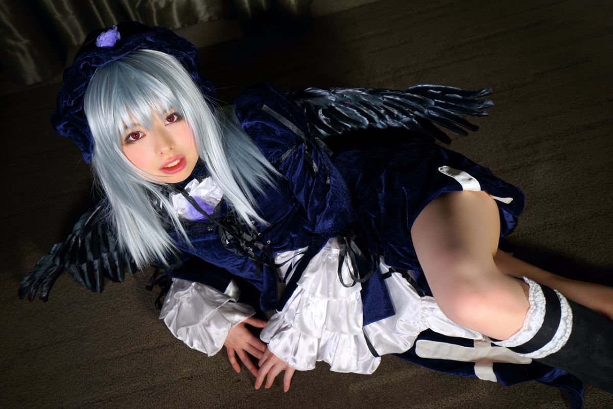 [Fancy-Zeze] Yuna, giống như một nàng tiên ở Đông Âu, nói về cách cô ấy mặc đồ gothic gothic.