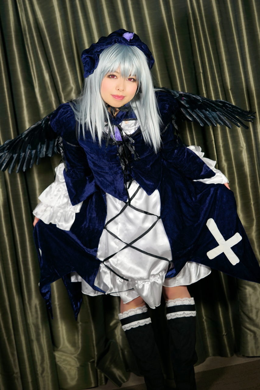 [Fancy-Zeze] Yuna, giống như một nàng tiên ở Đông Âu, nói về cách cô ấy mặc đồ gothic gothic.